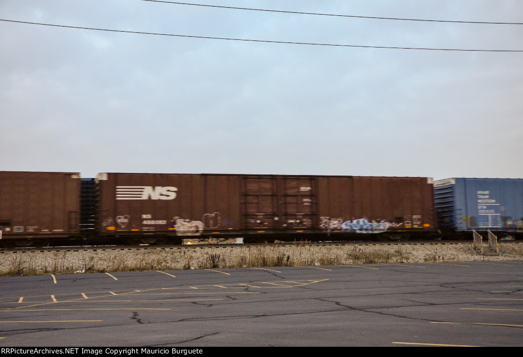 NS Box Car